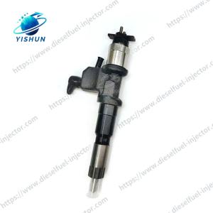 China High Quality 295050-0152 Diesel Fuel Injector Nozzles Common Rail Fuel Injector 295050-0152 factory