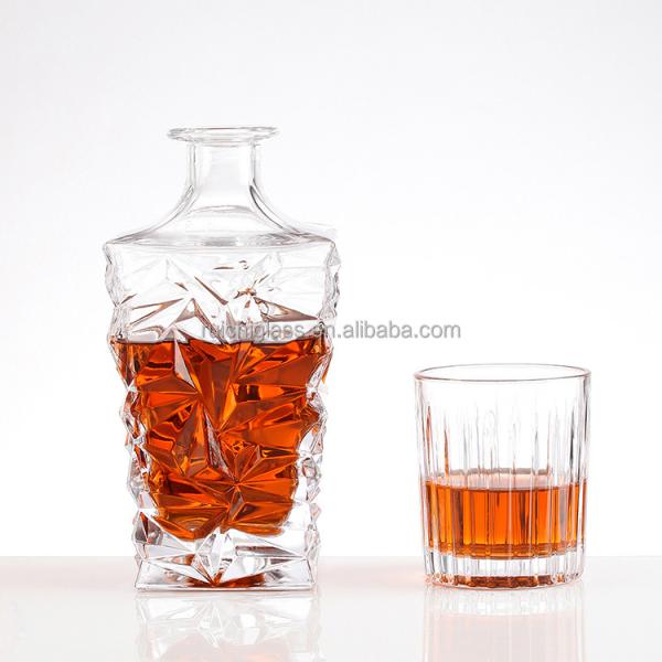 350ml 500ml 750ml Empty Glass Bottles for Liquor Collar Material Aluminum