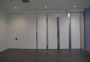 China Folding Sliding Operable Partition Walls Acoustic Conference Room Dividers factory