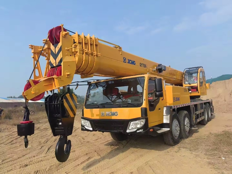 25 Ton 50 Ton 70 Ton 80 Ton 100 Ton Gold Price QY70K Used Mobile Xcmg Truck Crane For Sale