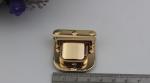 Good plating hardware light gold zinc alloy bag push press locks