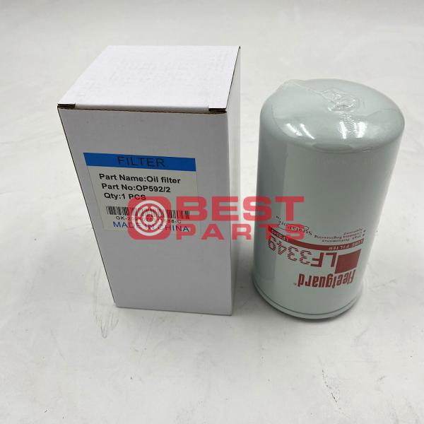 Excavator Engine Spare Parts Lube Spin - On Fleetguard Oil Filter Element OP592
