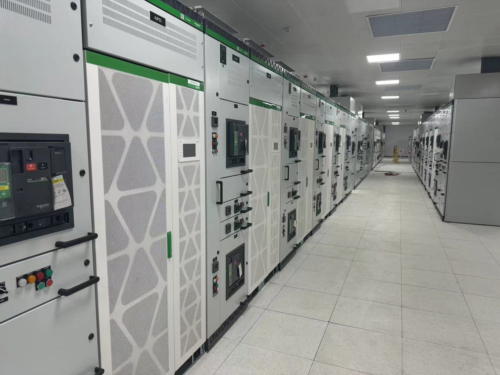 EATON 5P850IRG2 850VA 680W 230V Tower/Rack Line-interactive UPS for Office Computer Maintenance-free Battery Included