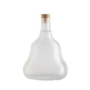 China 700ml Liquor Wine Whisky Vodka Tequila Bottle with Cork Performance Frosted factory