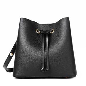 China Real Leather Bucket Bags Winter Collection Simple Lady's Shoulder Bag factory
