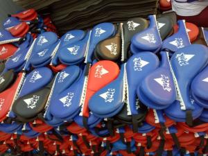 China pu leather Shield Pad training equipment taekwondo double face kicking target factory