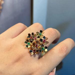 China HK Setting 18K Gold Diamond Ring with Colored Gemstone VCA Jewelry factory