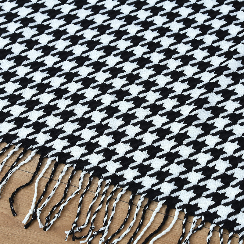 Stylish and Breathable Plain Style Knitted Blanket for Summer Office or Home Nap