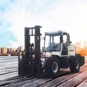 China Construction Off Road Forklift 4 Wheel Drive with High Pressure Pump factory