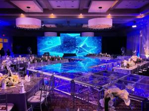 China 3.9mm 10X12ft Stage LED Screen Super Light Rental LED Screens for Fashion Show factory