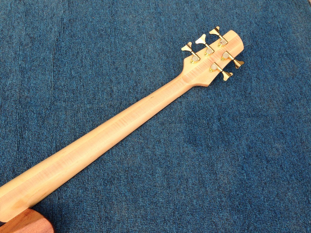 High End Flamed Maple Top Neck Through Body 5 strings gold Hardware Bass Guitar Guitarra custom bass guitar bass