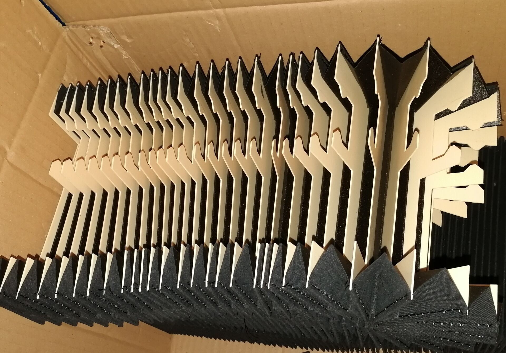 fiber cloth folded bellow covers for full -protection double table fiber laser cutting machine