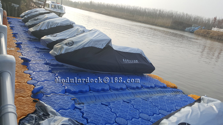 Plastic Pontoon V Floats For Jet Ski Dock