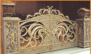 China Black Custom Wrought Iron Gates Ornamental Iron Doors Easily Assembled factory