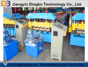China Hydraulic Crimping Machine with 1kw Servo Motor for Formed Corrugated Sheets into Horizontal Stripes factory