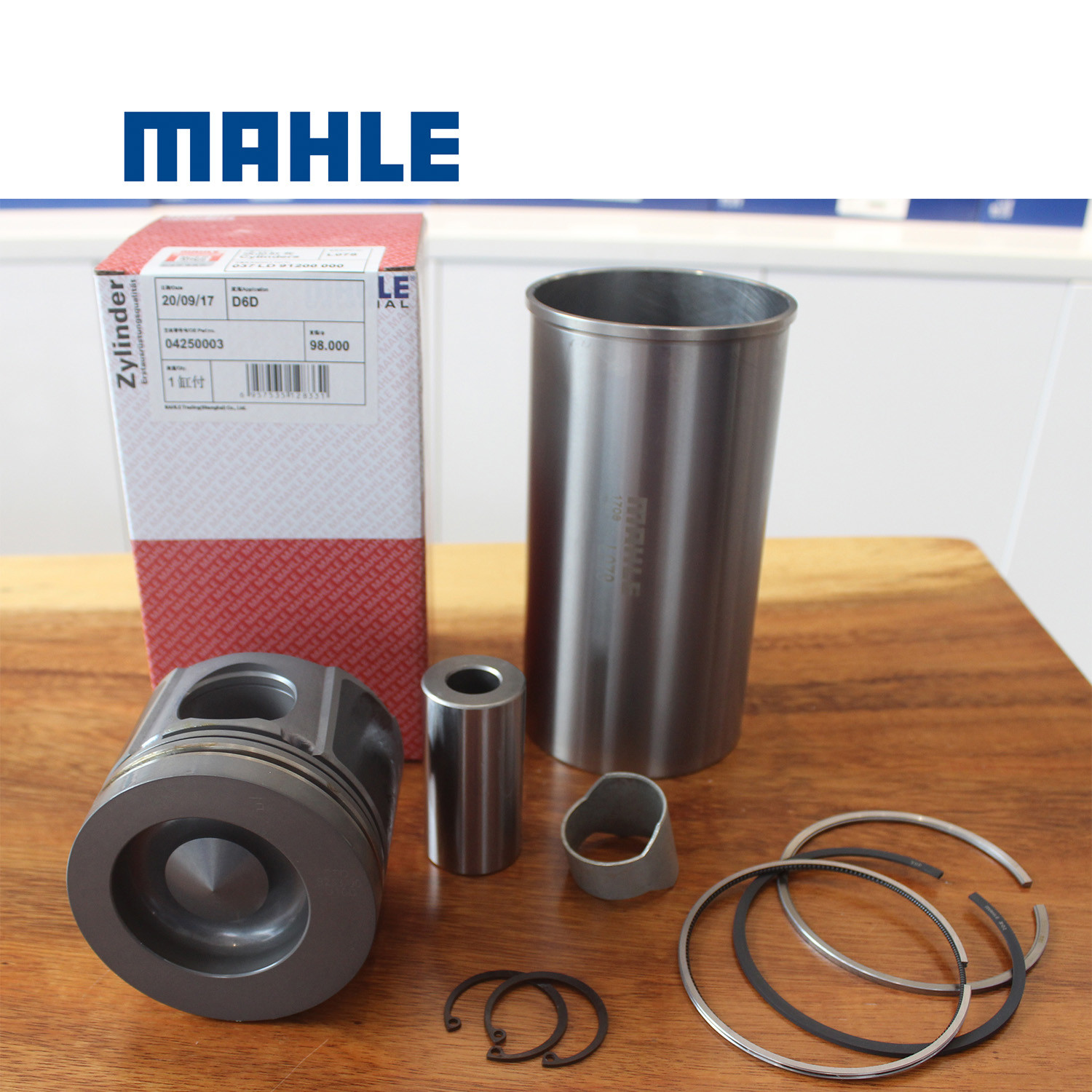 Hot Sale Original Quality Diesel Engine Parts Genuine MAHLE D6D Liner Kit 4501365 4250003 20460011 For VOLVO EC210 Excav