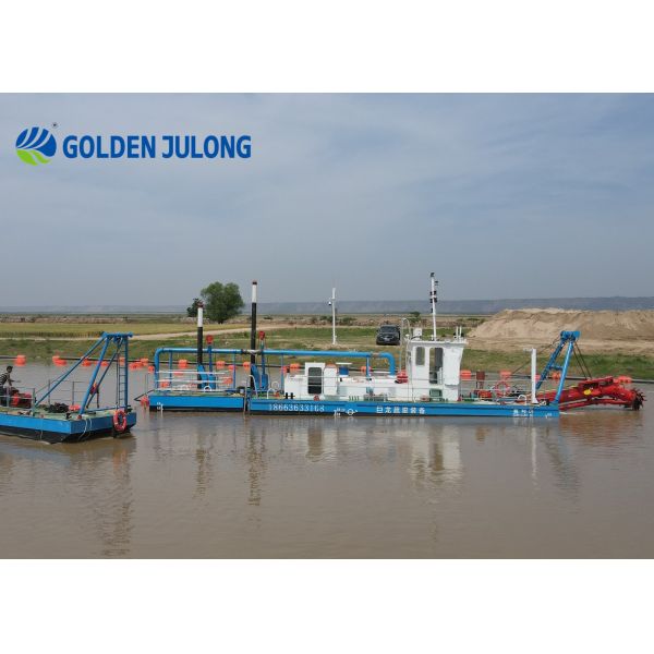 China 2024 New Dredging Machine JLCSD250 Cutter Suction Dredger factory