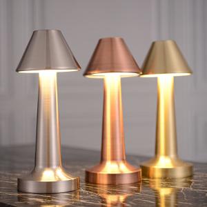 China 12.5x21x9CM Acrylic Tricolour Metallic Touch Table Lamp Battery Operated Wireless factory