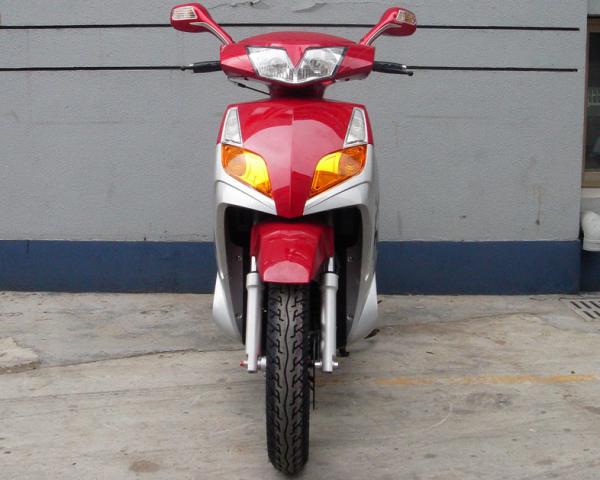 16 Inch Tire Adult Gas Scooter 150cc Rear Brum Brake Cvt Forced Air Cooled