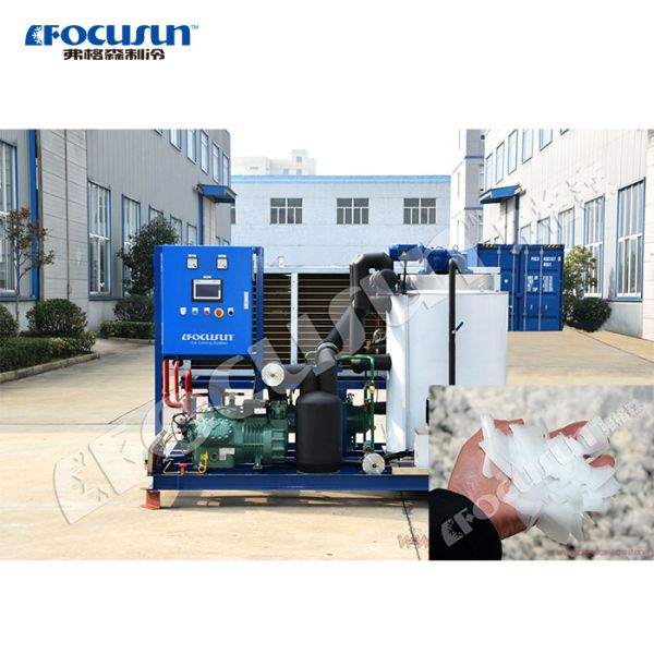 China Compressor Fresh Water Flake Ice Machine With 380V/3P/50HZ 60hz Power Supply factory