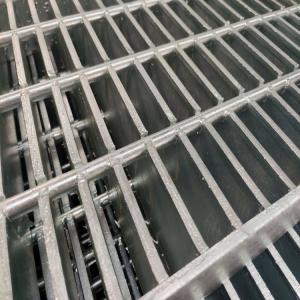 China 45mm Pitch 8mm Galvanized Steel Grating For Industrial Platforms factory
