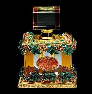 China Elegant Crystal Perfume Bottle factory