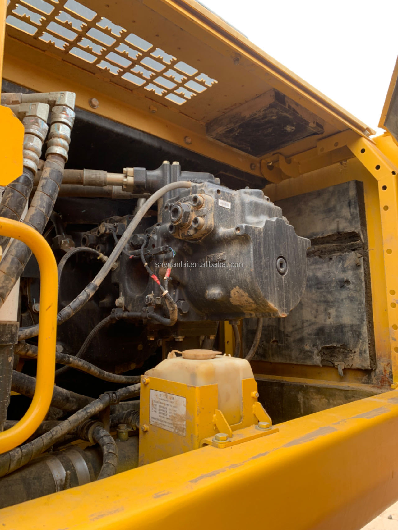 Komatsu used hydraulic excavator PC430 smooth movement high operating efficiency and easy operation on sale now
