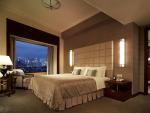 Pu Leather Custom Cherry Wood Veneer luxury bedroom furniture With Uphostery