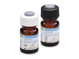 China Private Essential Oil Bottle 10ml Vial Label For Medication Glass Vial factory
