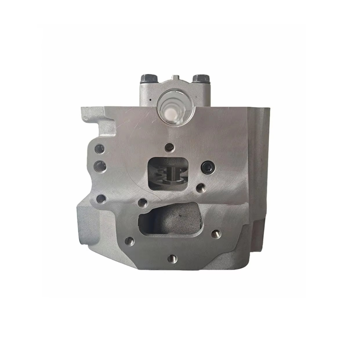 Auto Engine Parts 2C 2C-TE 3C 3C-TE Cylinder Head 11101-64390 908781 for TOYOTA 2c 3c Auto Parts