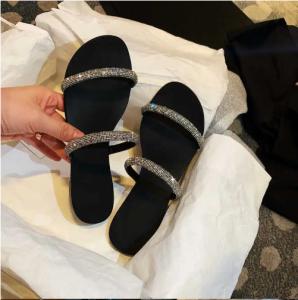 China Customized Women Flat Sandals Summer With Buckle Lace Up Closure Type factory
