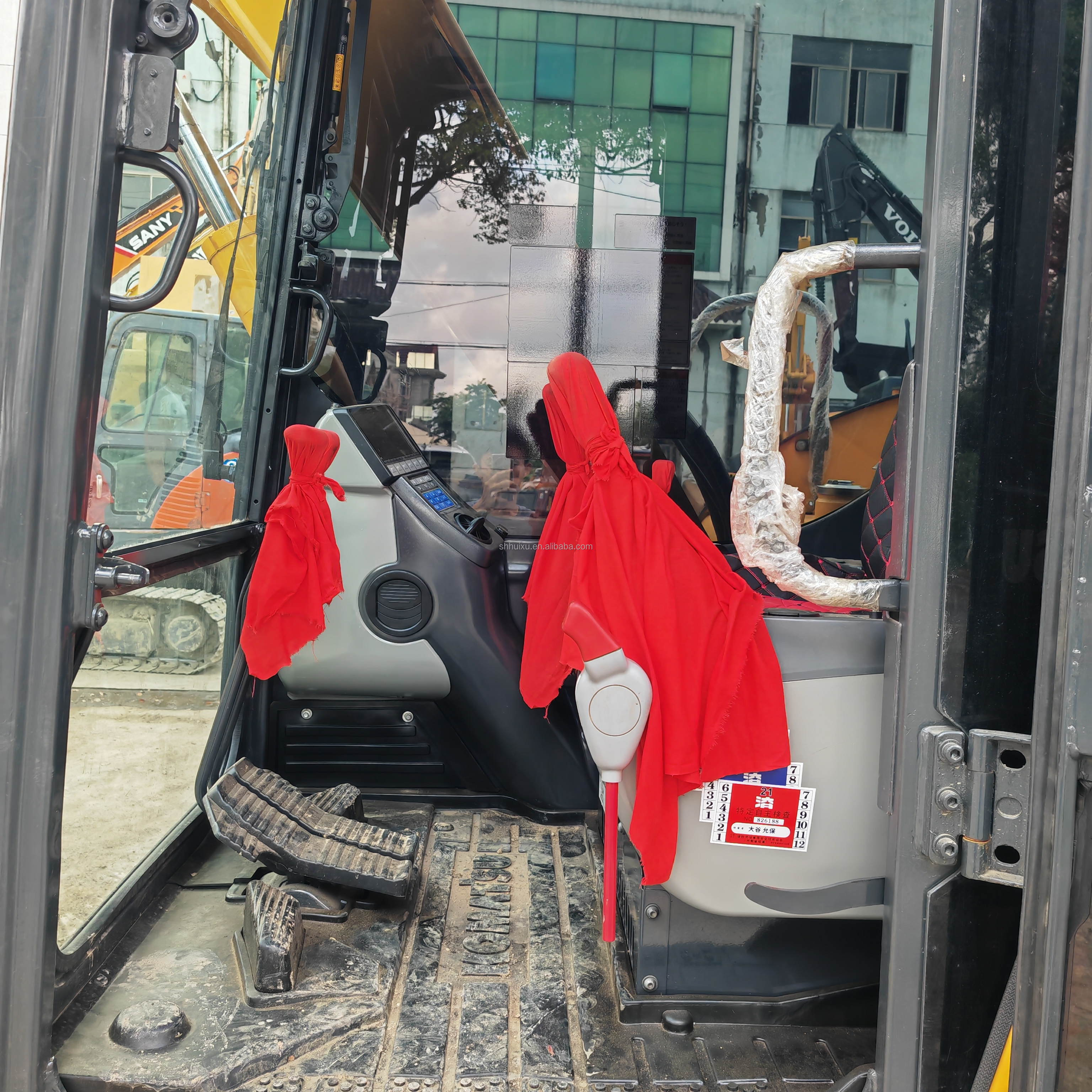 Used Crawler Excavator good quality excavator machine /used KomatsuPC70-8 pc200-8 with cheap price /original japan