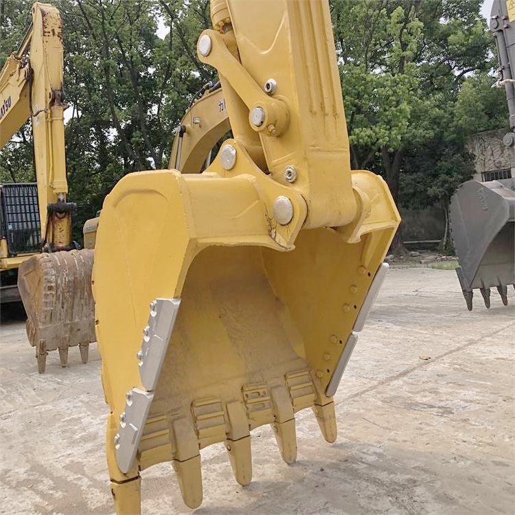 Used Komatsu PC450-8 Excavator with Original Hydraulic Cylinder in Good Condition