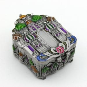 China Custom Luxury Jewelry Box Fancy Gift Packaging Box factory