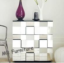 China Faceted Mirrored Bedroom Chest Table W50 * D35 * H60cm Size 40kg Weight factory