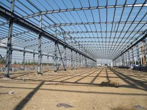 China Painted Surface Treatment Custom Steel Sheds Galvanized Pre Engineered factory