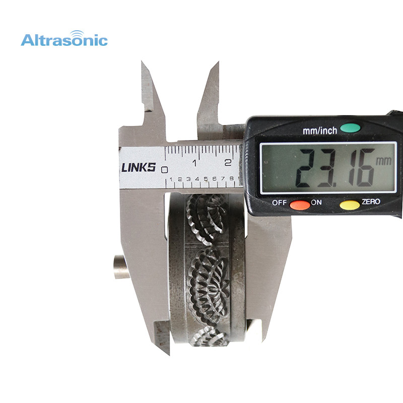 Kn95 Tooth Mold Cutting Die 3 Spare Parts Ultrasonic Roller Flower Pattern