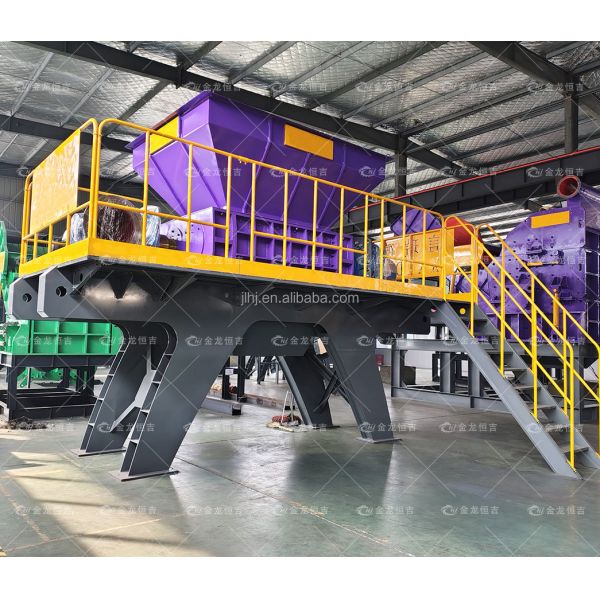 High Capacity Double Shaft Shredder with 9CrSi/D2/SKD-11 Blades for Wide Application and Customizable Blades