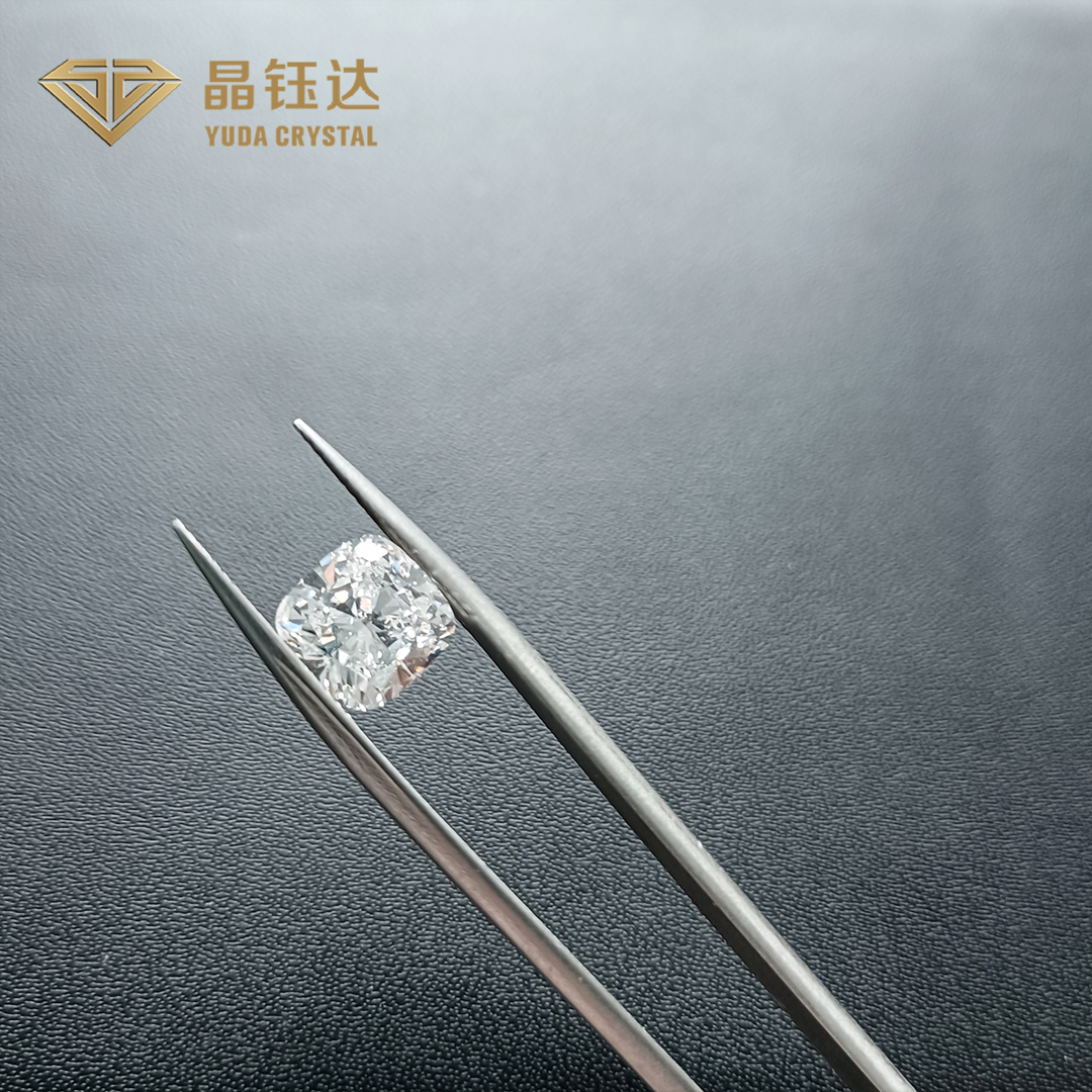 CVD HPHT Loose Lab Grown Diamonds Cushion Cut E VS1 Polished For Jewelry