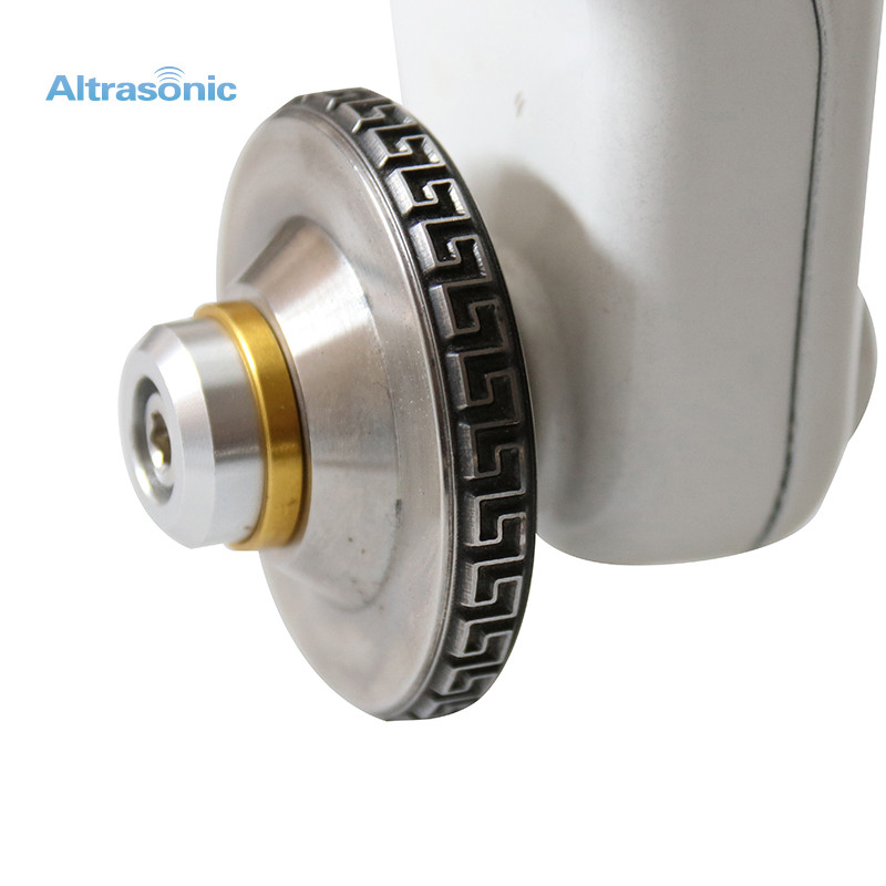 20khz Frequency Ultrasonic Sealing Machine For Surgical Gown