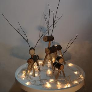 China Creative Deer Custom Home Accessories Solid Wood Homestay Living Room Desktop Decorations factory