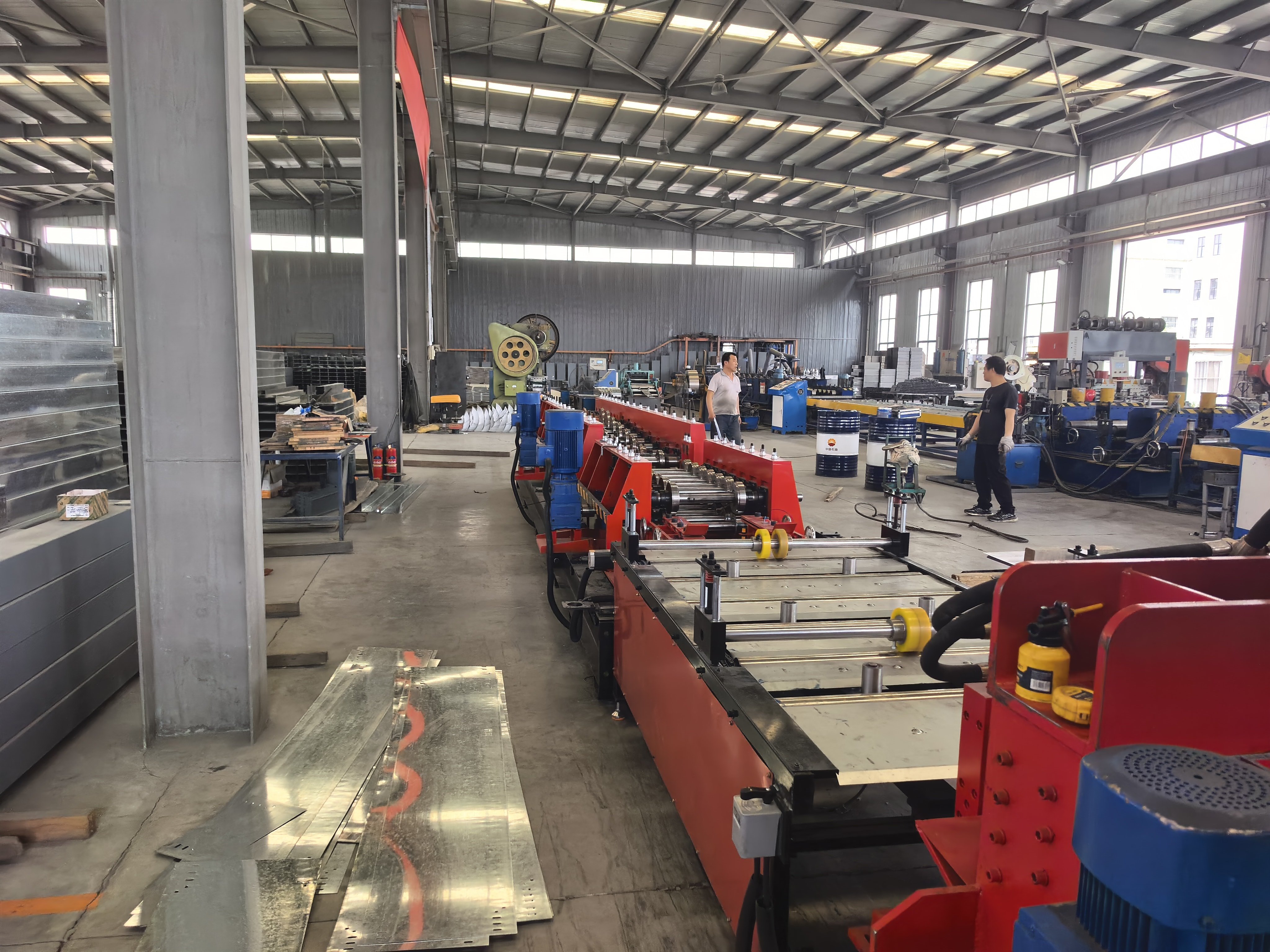 Durable Automatic Cable Tray Making Machine | Adjustable Feeding Width 200mm