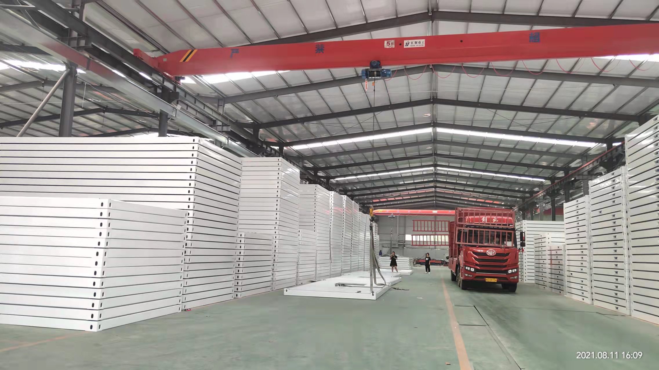 PVC Sliding Window Galvanized Steel Frame Prefab Container Homes
