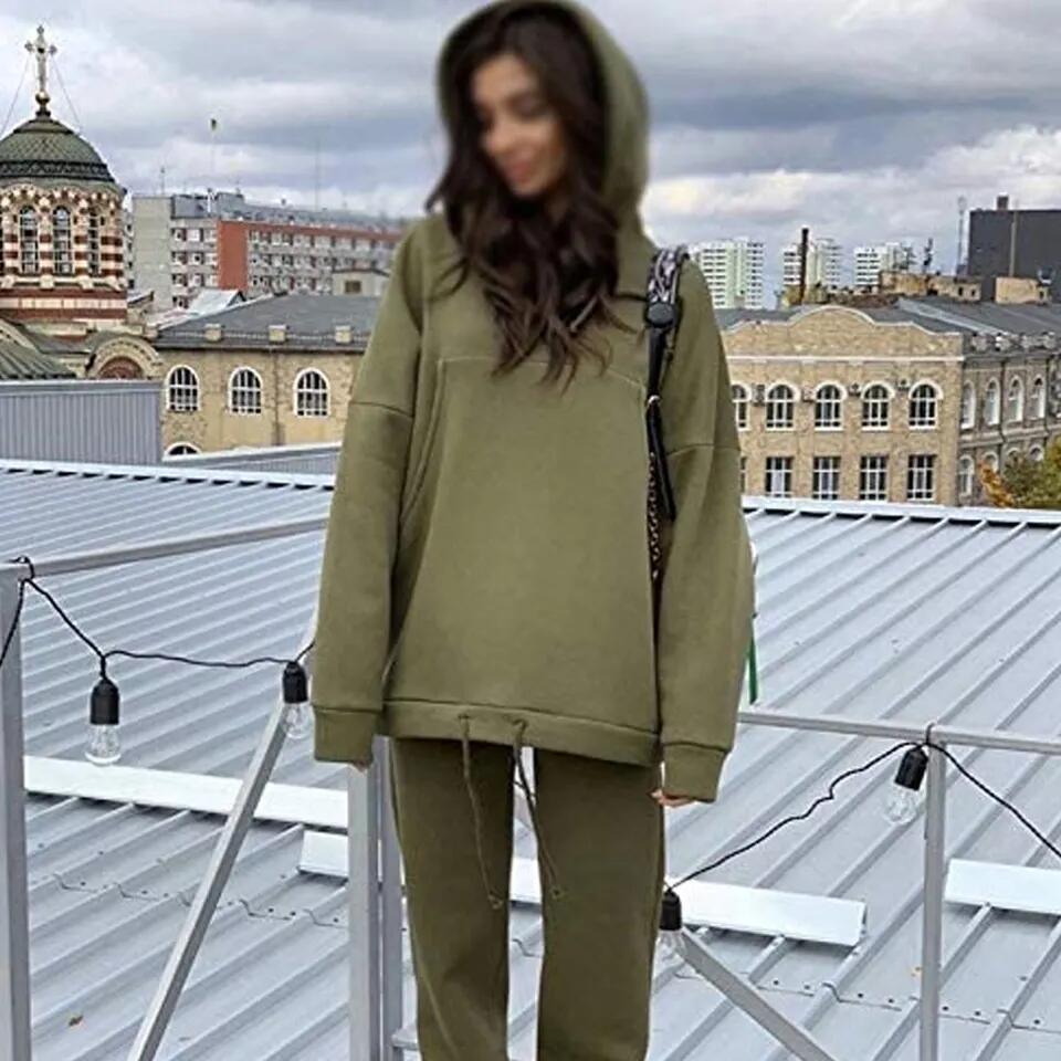 High Quality Women Turn Collar Style Women Tracksuit for Jogging / Casual Women Track Suit