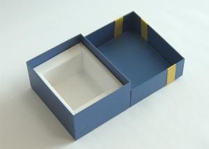 China Hard Cardboard Gift Boxes Lid And Base Favor Packaging Boxes With Ribbion factory