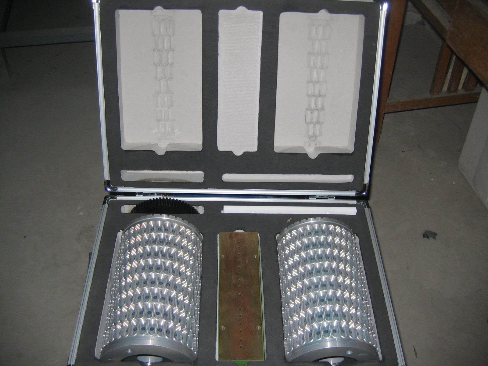 Aluminium Alloy Paintball Die And Mould For Pharmaceutical Enterprises
