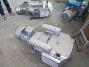 China 3P CNC Machine Parts 5.5kw 250 Oilless Dry Vane Vacuum Pump With Frame factory