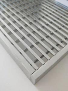 China SS 316 Stainless Steel Grating Heel Guard Drainage Cover And 316 Stainless Steel linear Grating Walkway factory