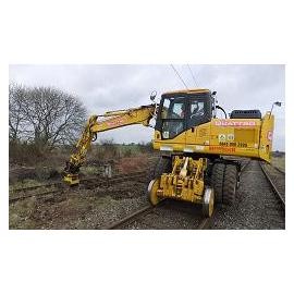 Manual Road Rail Excavator Unpowered 25m Per Min 7000mm Wheelbase