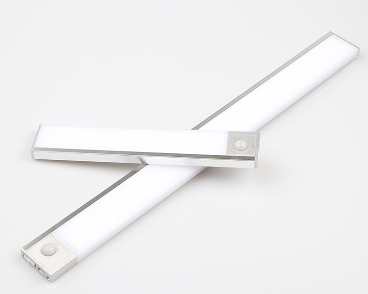 PIR Motion Sensor LED Under Cabinet Light USB Rechargeable Wardrobe Closet Night Light
